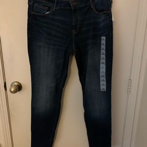 NWT Rockstar Super Skinny Jeans